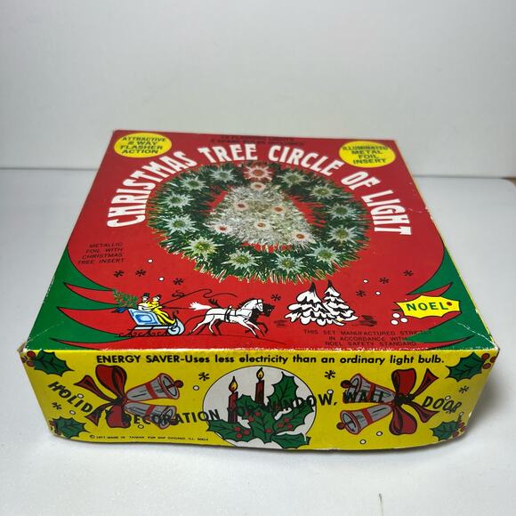 Vintage 70s Christmas Tree Circle of Light Hanging Tinsel Wreath Original Box - Picture 8 of 14
